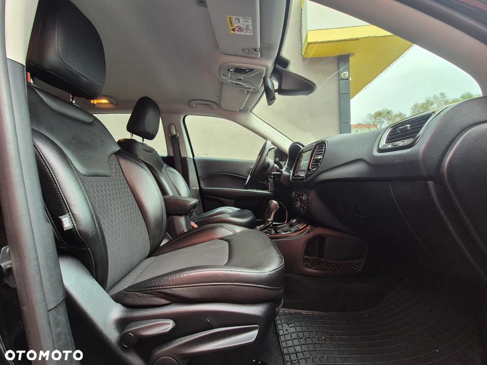 Jeep Compass 2.0 MJD Night Eagle 4WD S&S - 23