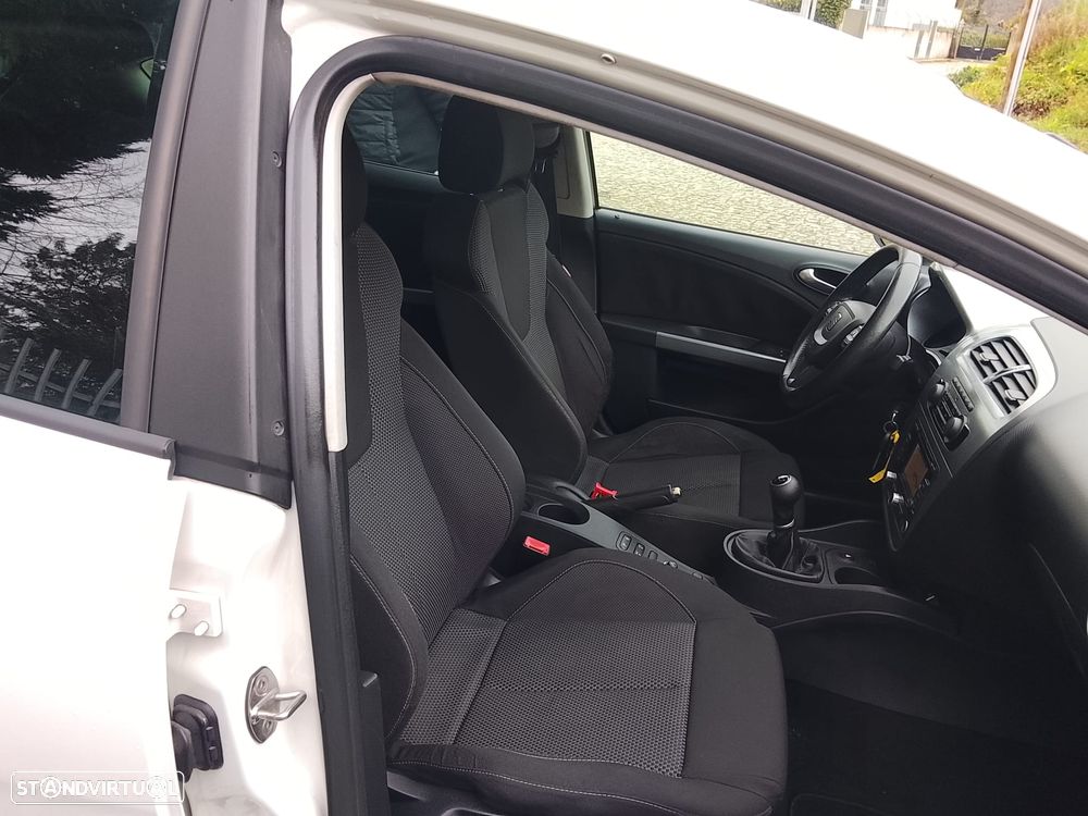 SEAT Leon 1.6 TDI Sport - 13