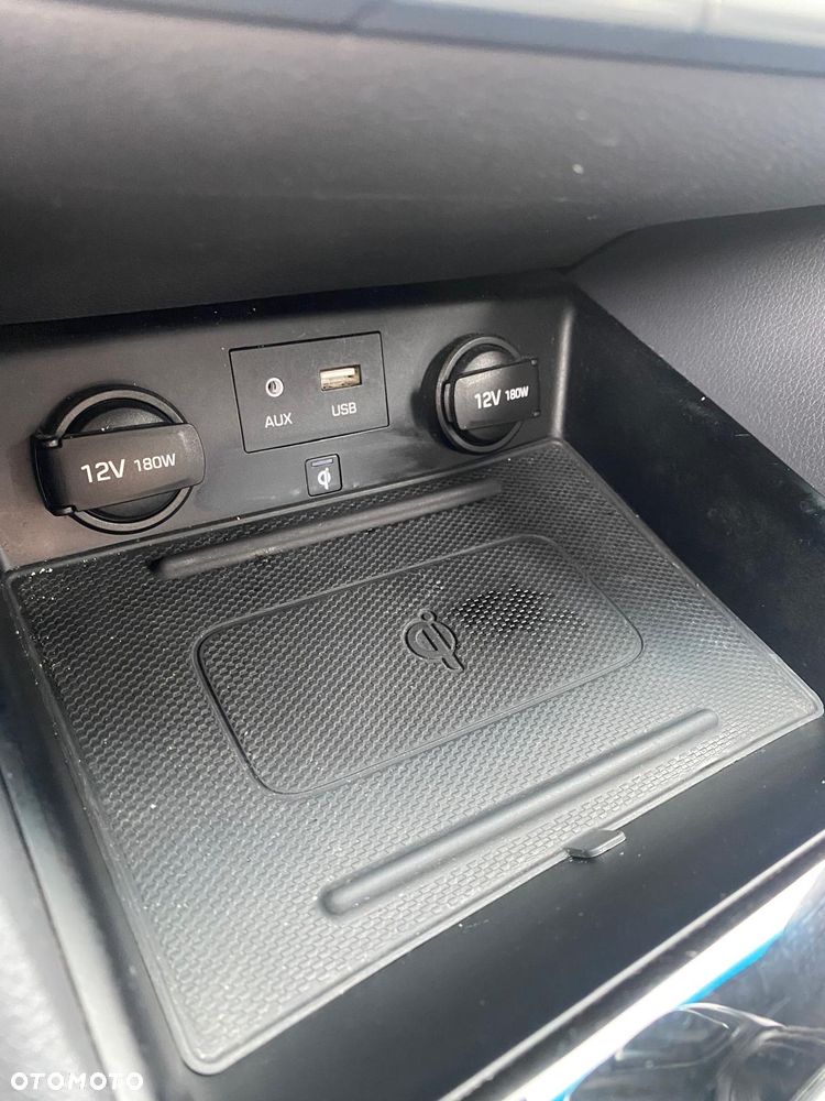 Hyundai IONIQ Hybrid Platinum - 16