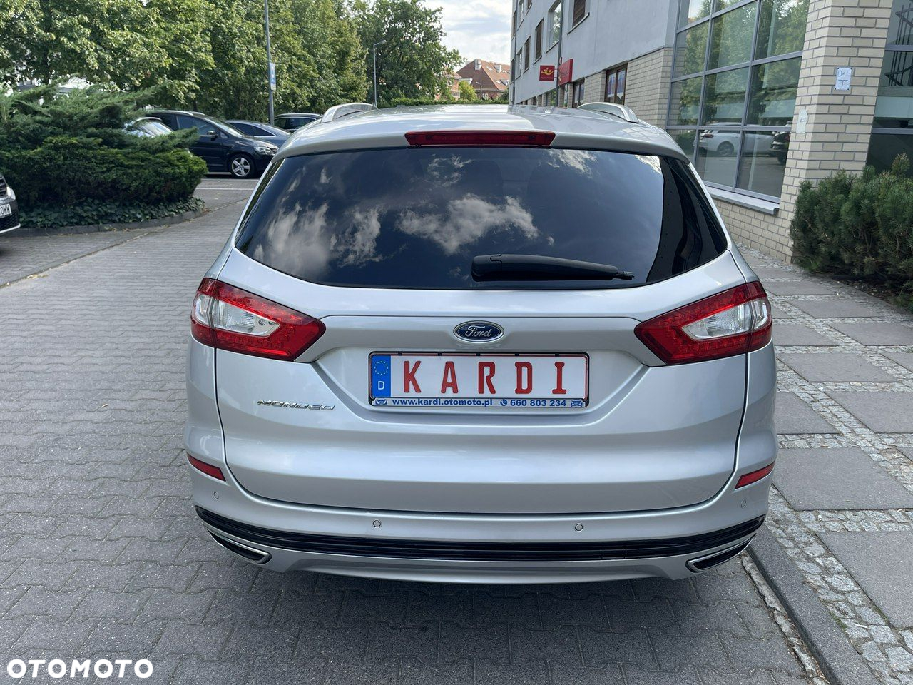 Ford Mondeo - 8