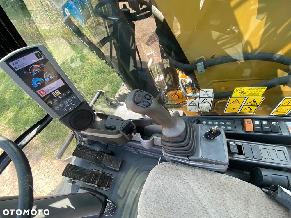 Caterpillar 316D - 8
