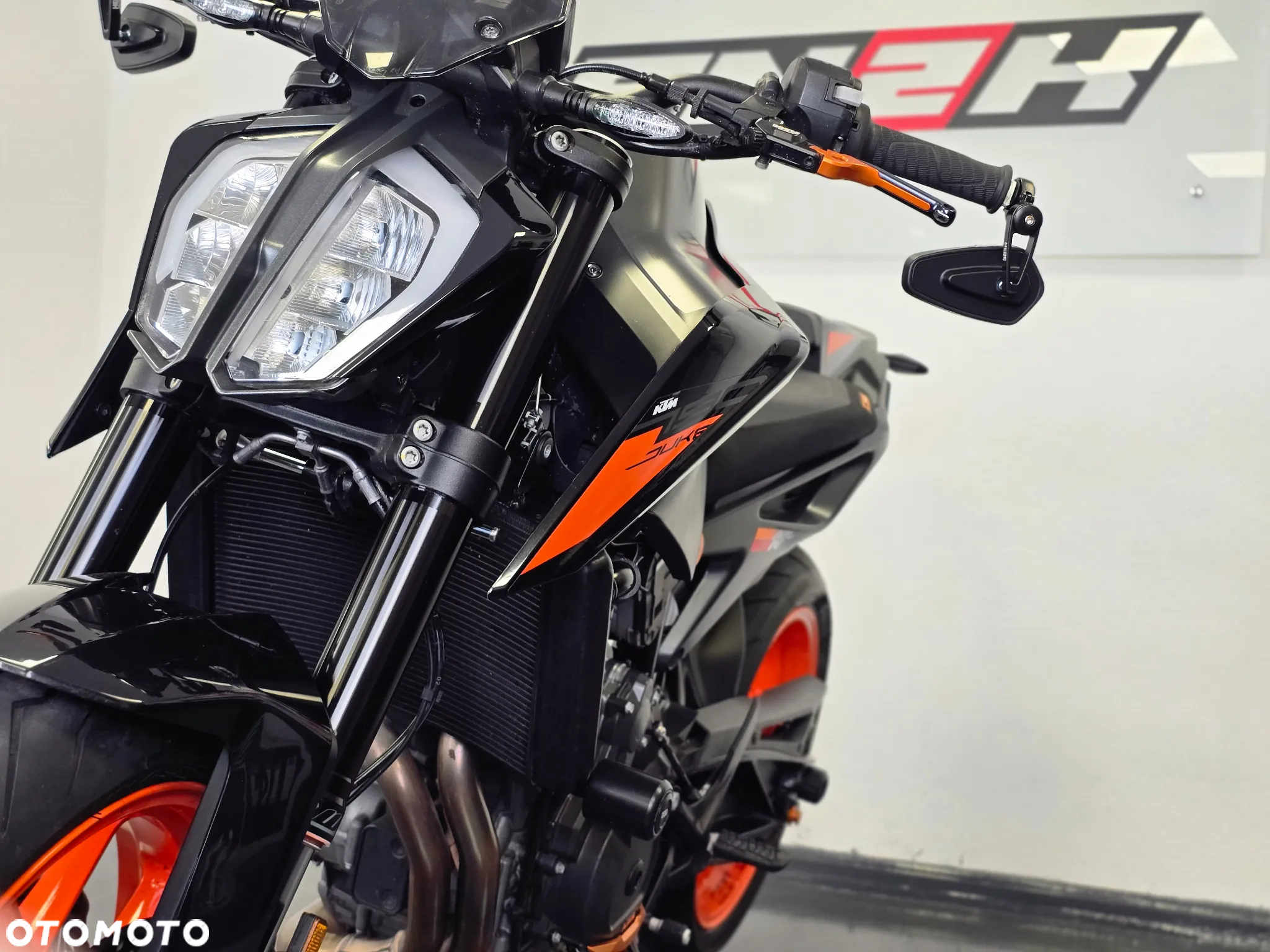 KTM Duke - 4