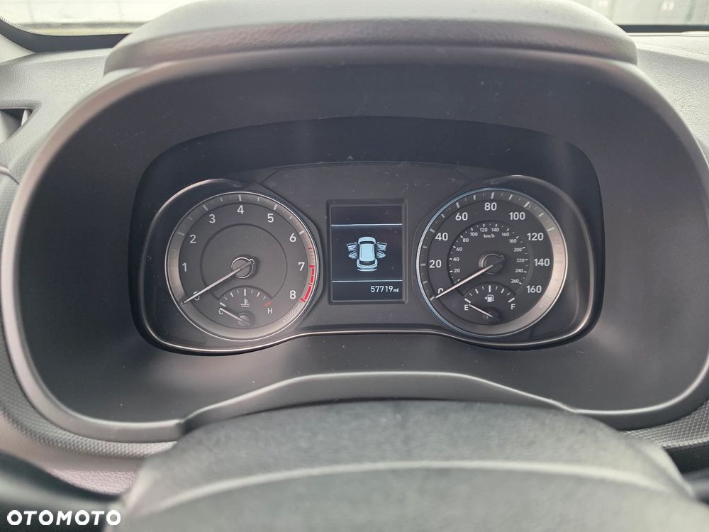 Hyundai Kona - 22