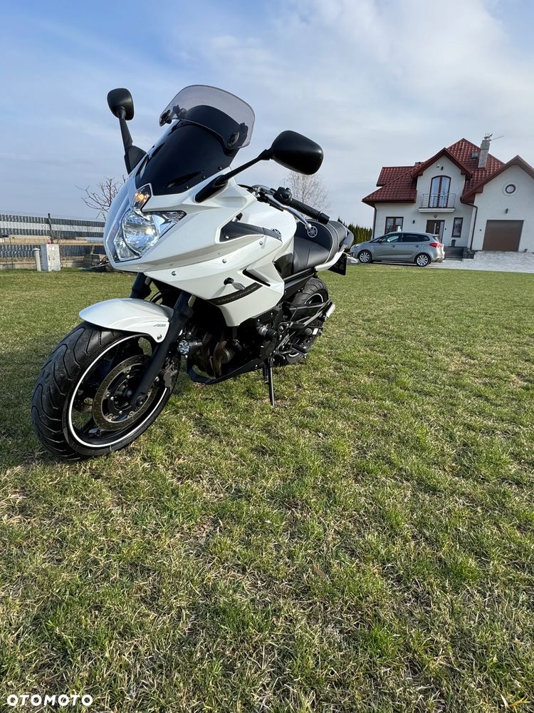 Yamaha XJ - 5