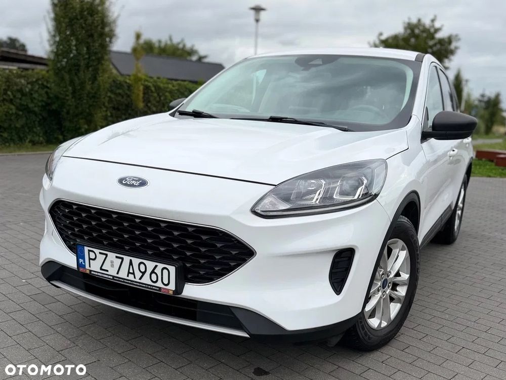 Ford Kuga - 1