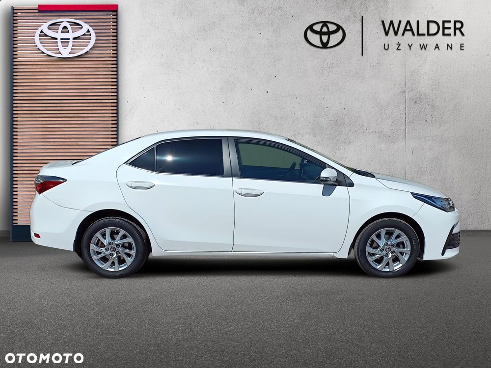 Toyota Corolla - 7
