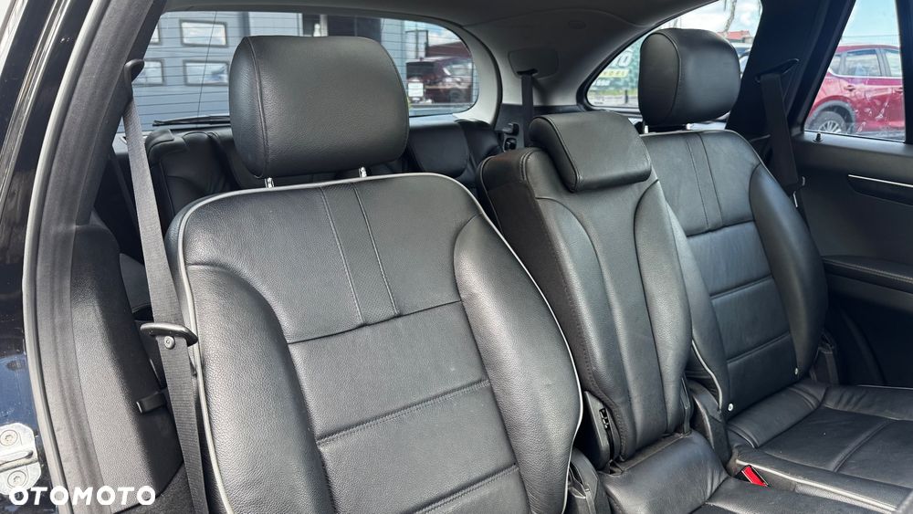 Mercedes-Benz Klasa R 350 CDI 4-Matic - 26
