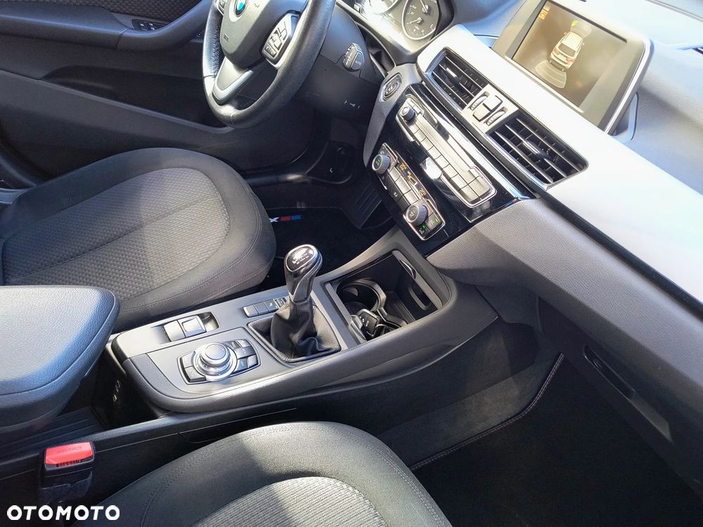 BMW X1 - 24