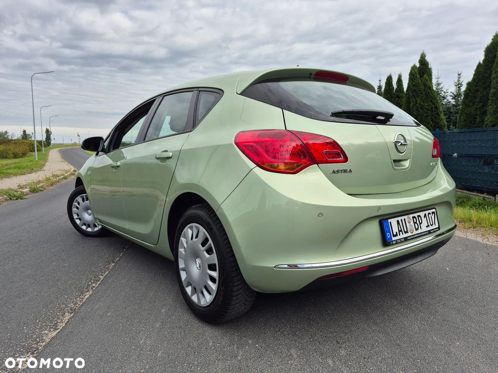 Opel Astra - 3