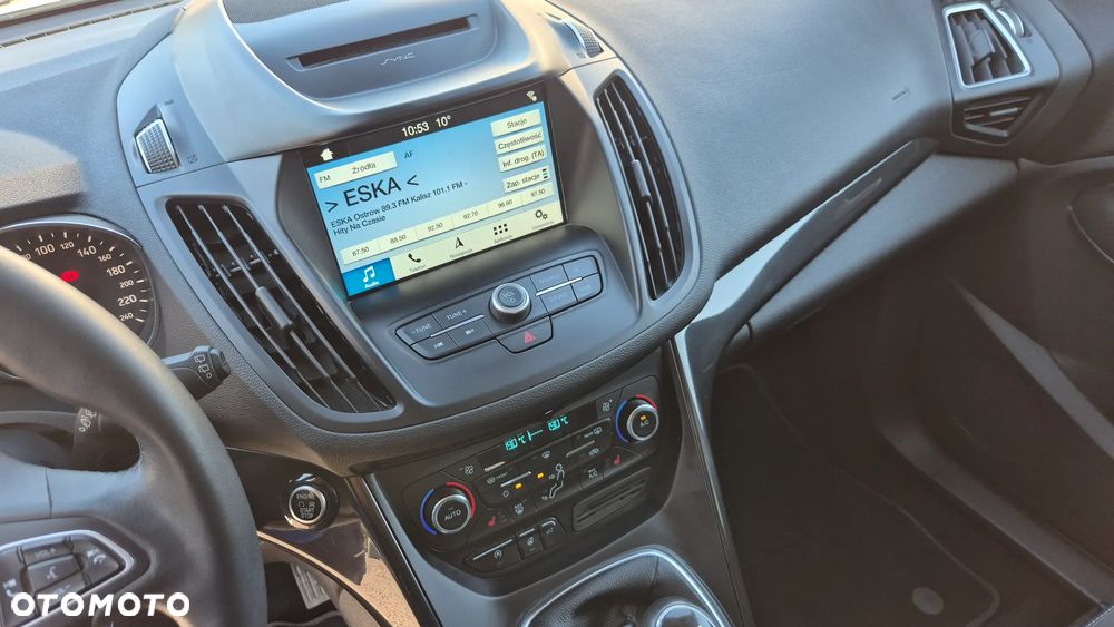 Ford Kuga 2.0 TDCi 4x2 Titanium - 38