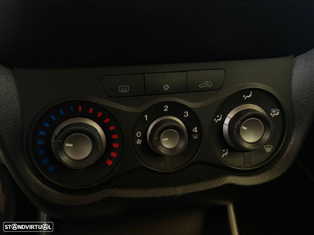 Alfa Romeo MiTo 1.3 JTDM Urban - 17