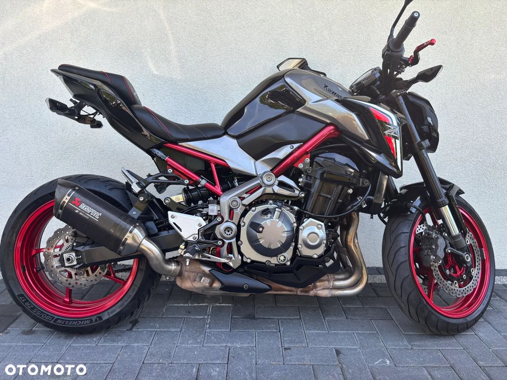 Kawasaki Z 900 - 8