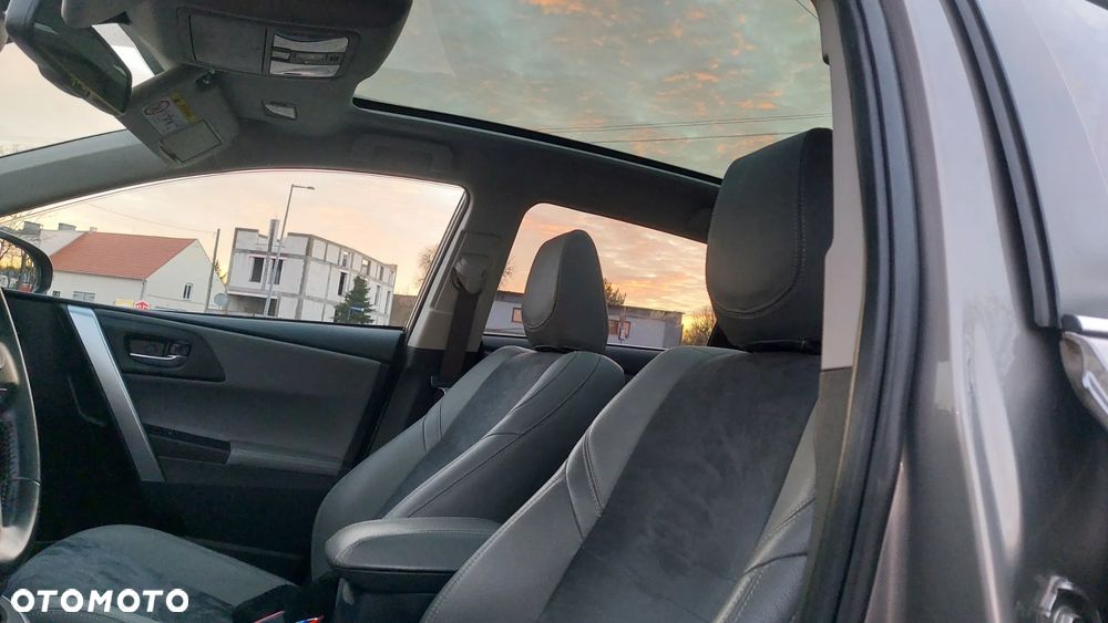 Toyota Auris - 10