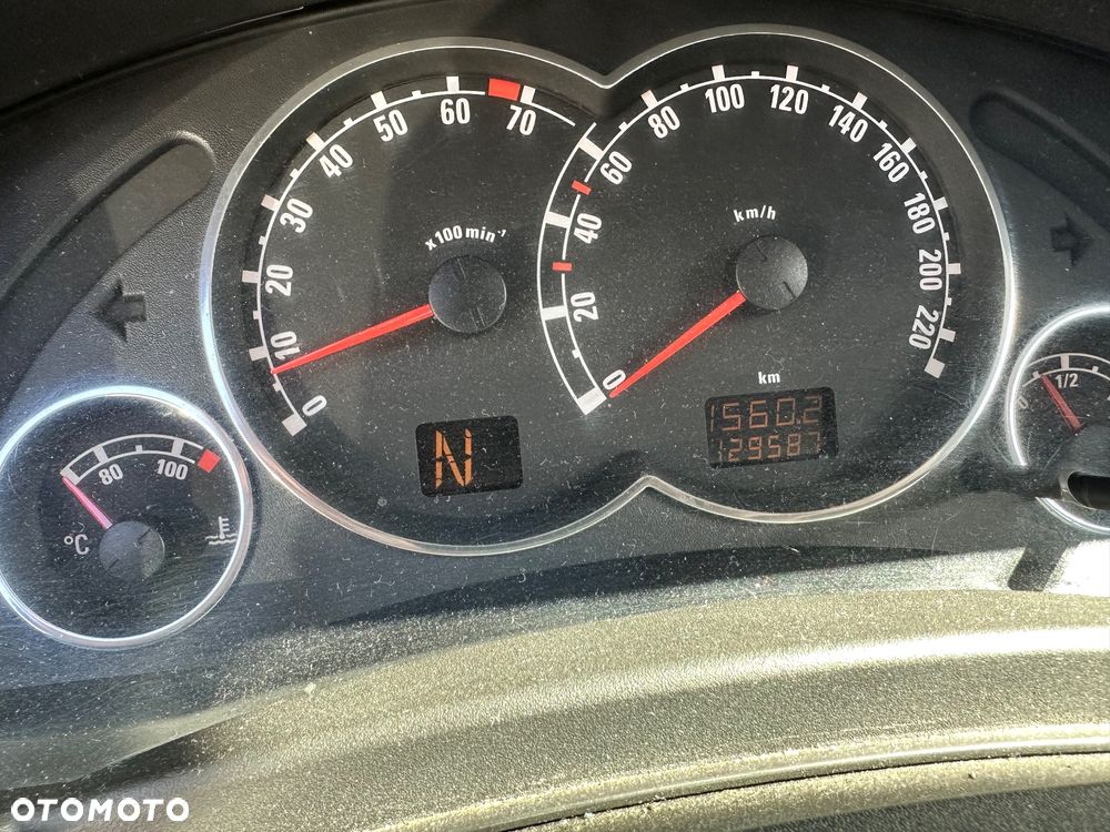 Opel Meriva 1.6 Essentia MTA - 7