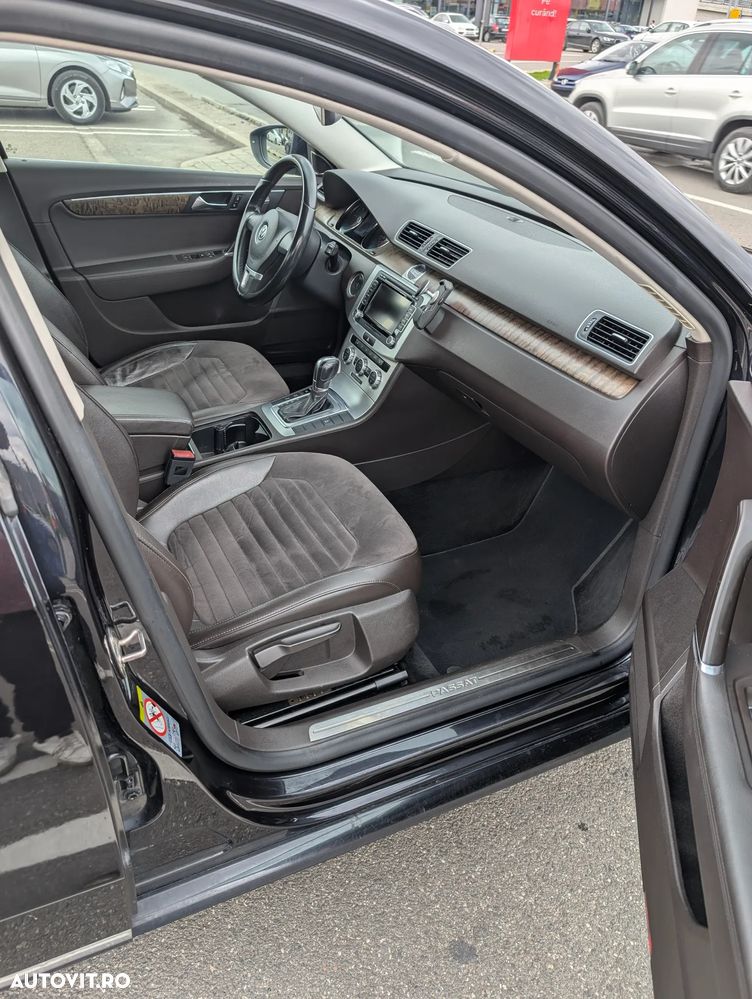 Volkswagen Passat 2.0 TDI BlueMotion Tehnology DSG Highline - 19