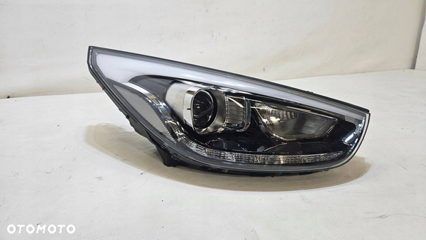 LAMPA PRZÓD PRZEDNIA PRAWA HYUNDAI IX35 LED LIFT 92102-2S