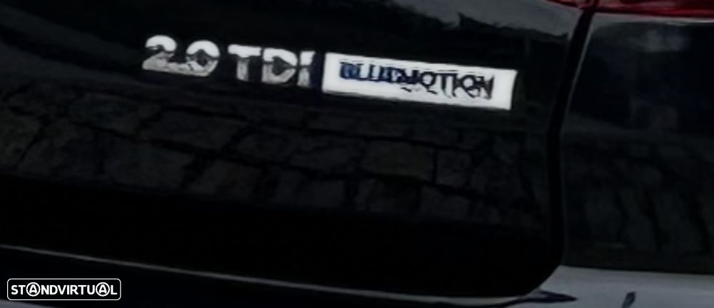 VW Passat 2.0 TDI Confortline - 11