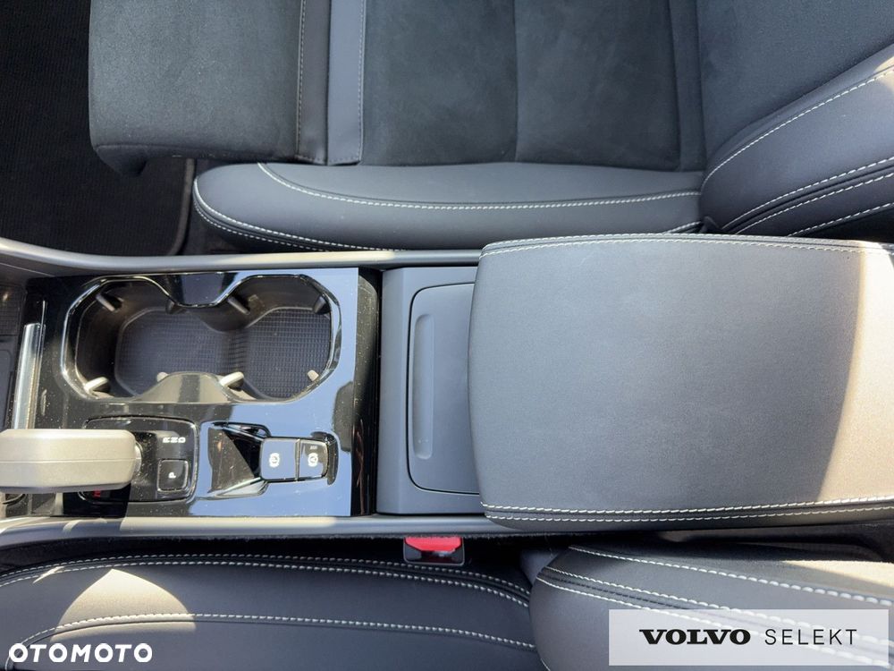 Volvo XC 40 - 23