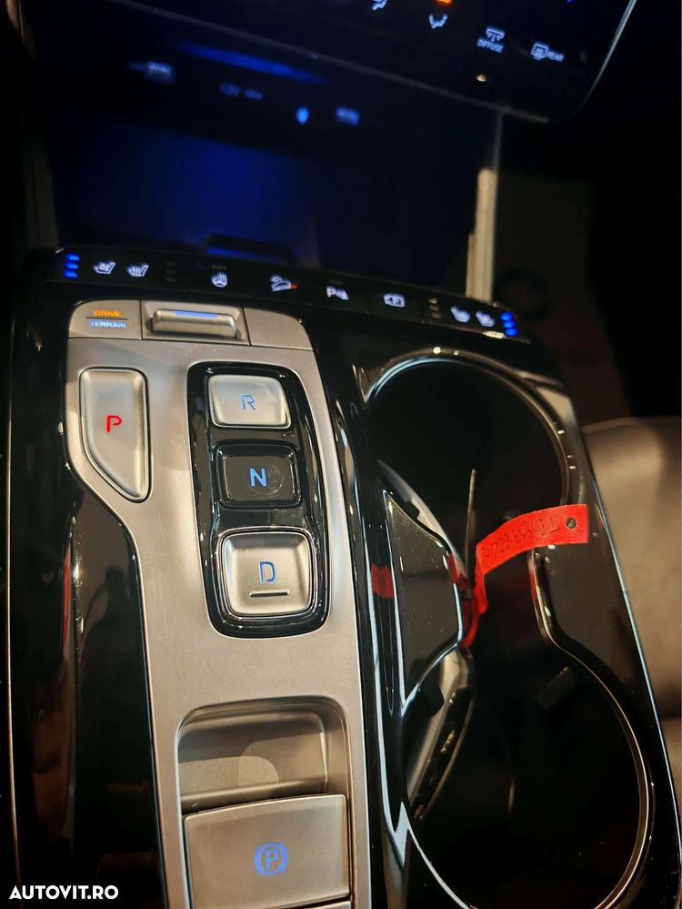 Hyundai Tucson HEV 1.6 l 230 CP 4WD 6AT Luxury - 19