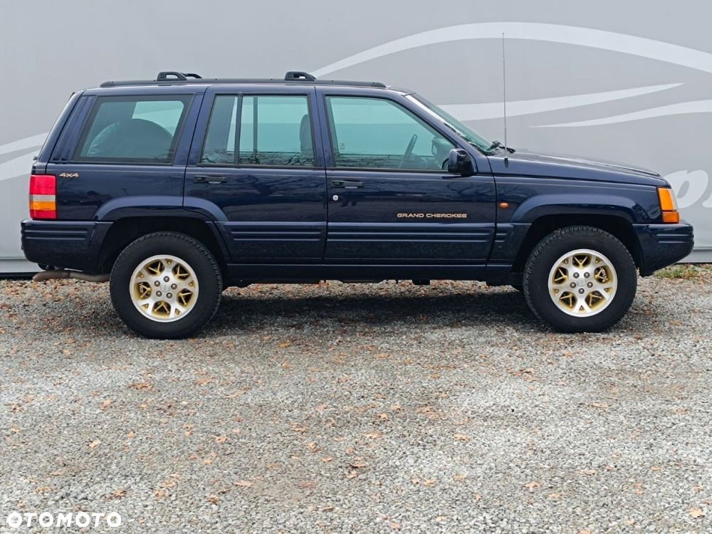 Jeep Grand Cherokee - 13