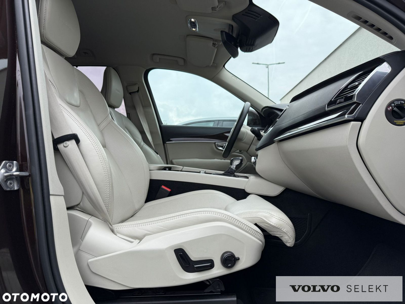Volvo XC 90 - 15