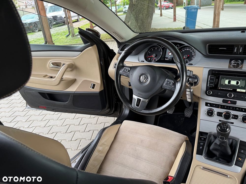 Volkswagen CC 1.4 TSI BlueMotion Technology - 22