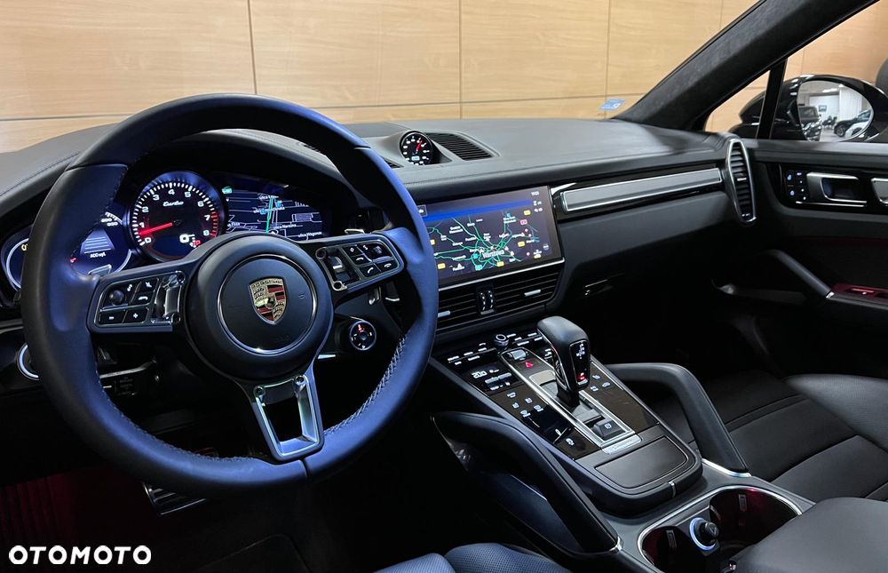 Porsche Cayenne - 19