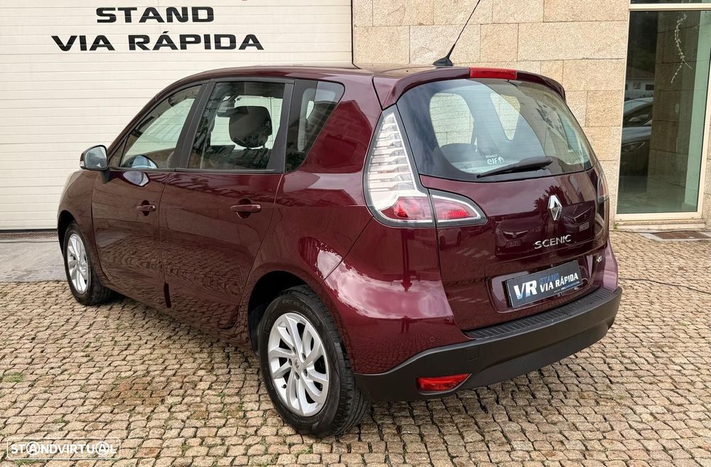 Renault Scénic 1.5 dCi Dynamique S - 4