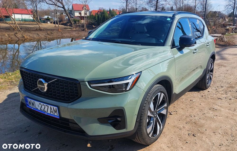 Volvo XC 40 B5 AWD Ultimate Dark - 1