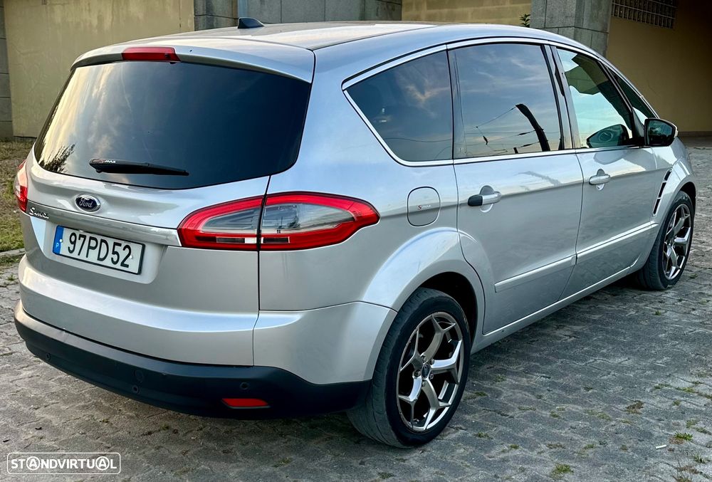 Ford S-Max - 15