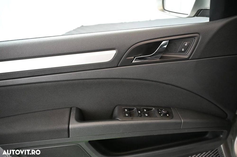 Skoda Superb 2.0 TDI Ambition - 21