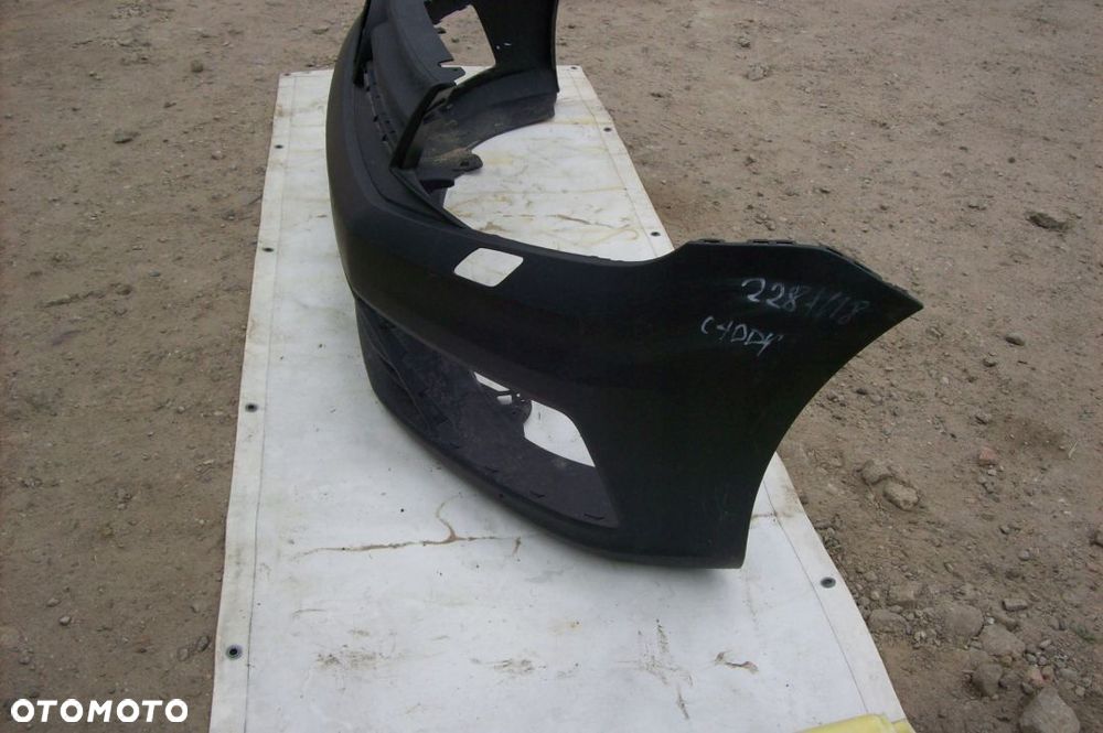 zderzak przedni vw cady 2k5 spryski - 3