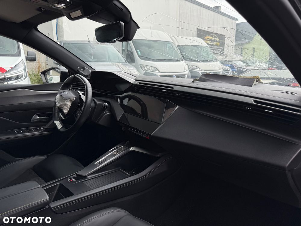 Peugeot 308 - 10