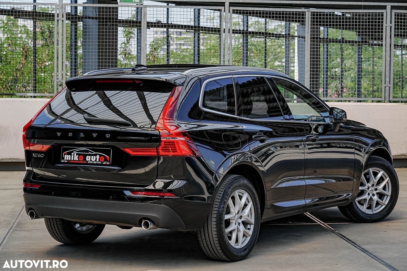 Volvo XC 60 D4 Geartronic Momentum - 5