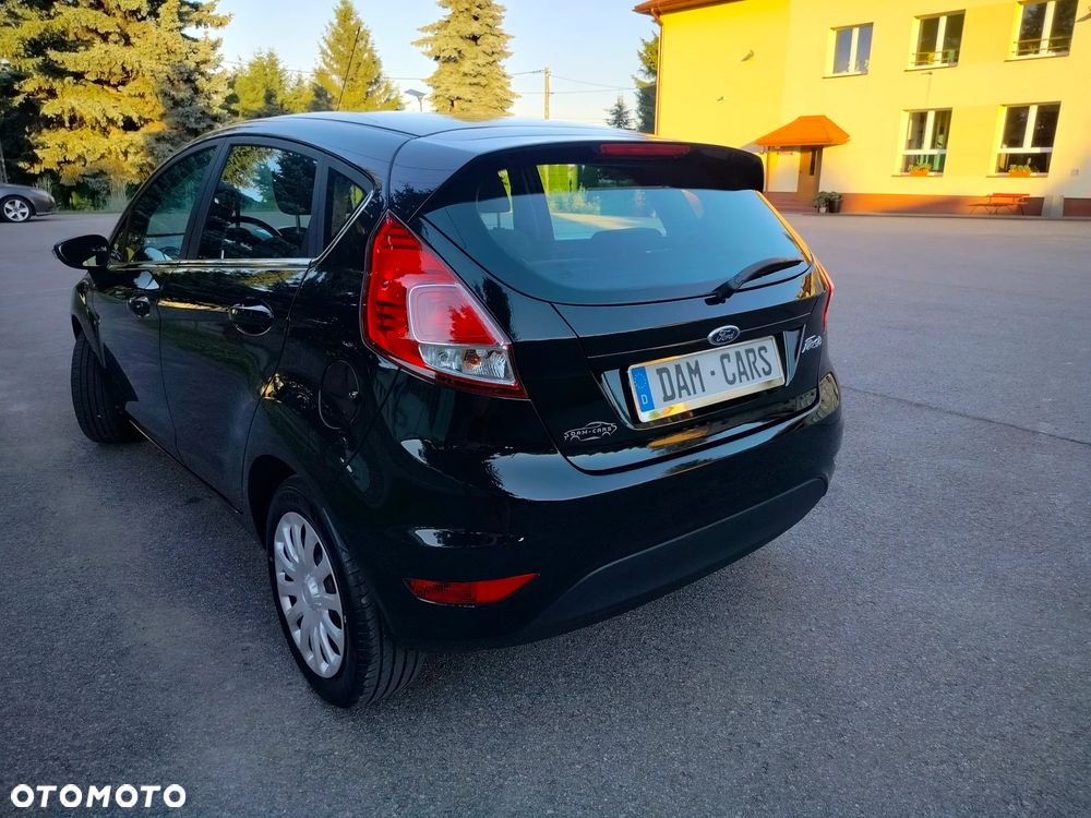 Ford Fiesta 1.25 Titanium EU5 - 12