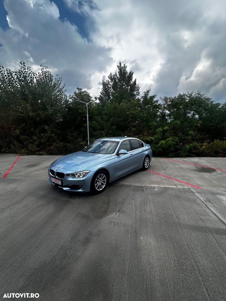 BMW Seria 3 320d Aut. Efficient Dynamics Edition Blue Perf. - 11