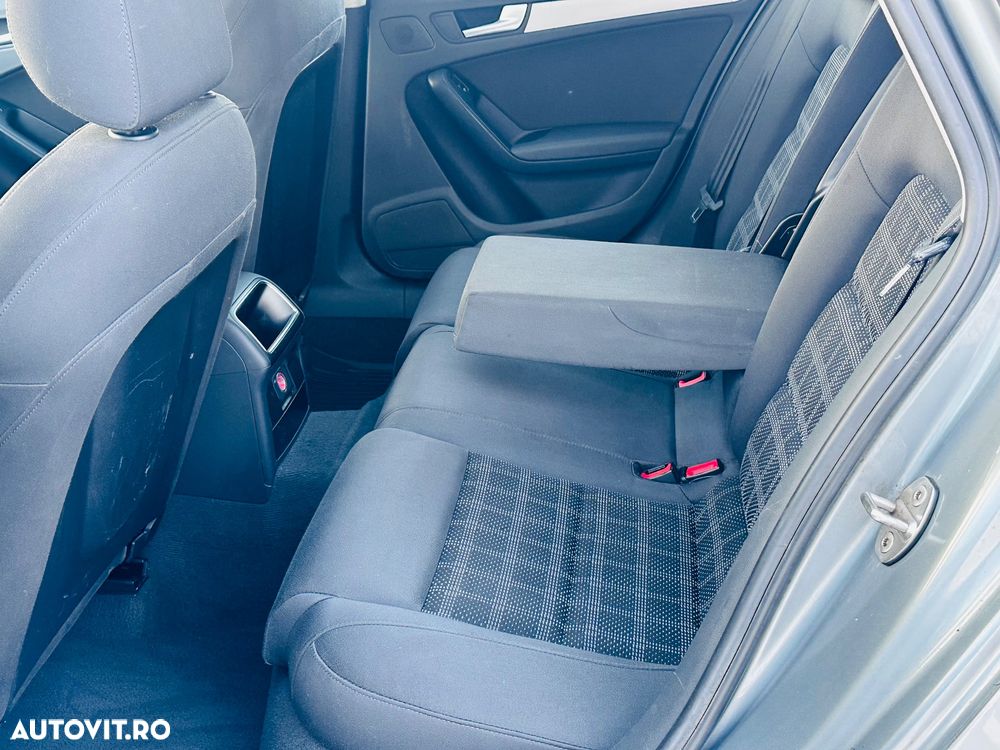 Audi A4 2.0 TDI B8 - 7