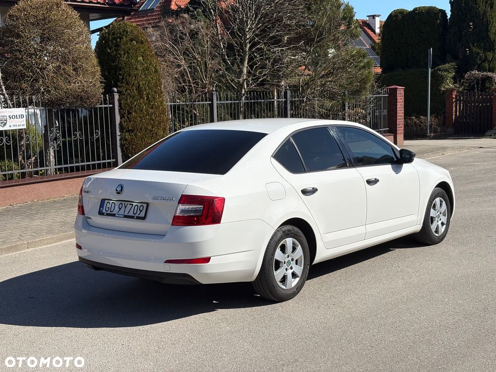 Skoda Octavia 1.6 TDI Edition - 3
