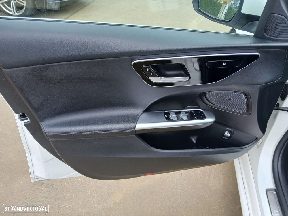 Mercedes-Benz C 220 d 9G-TRONIC Avantgarde - 20