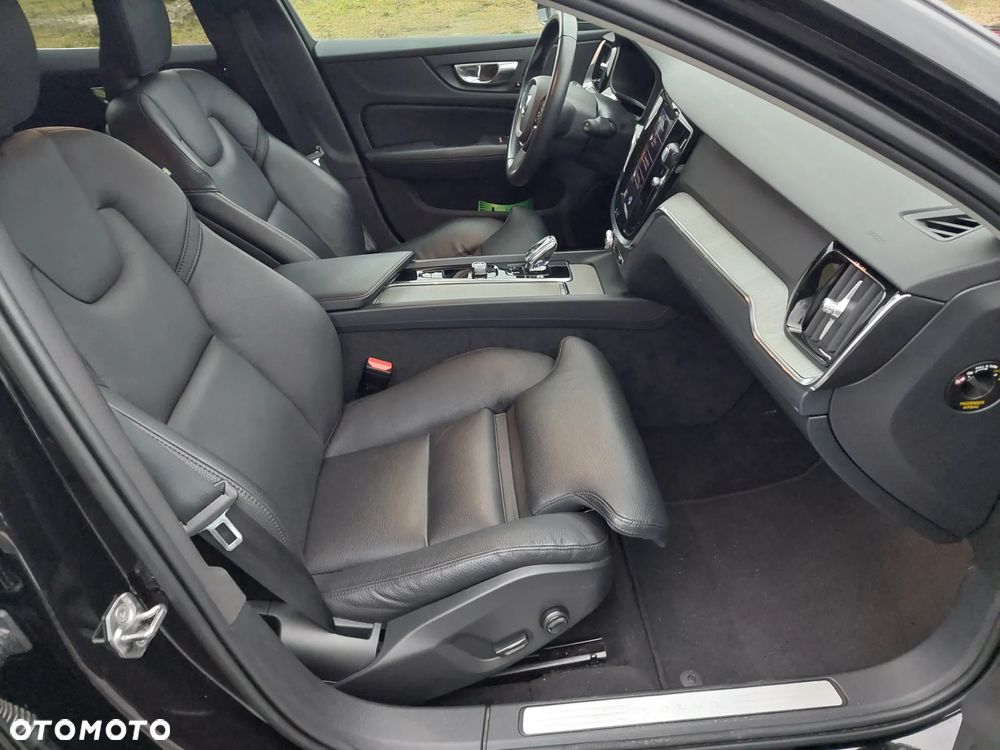 Volvo V60 B3 B DKG Inscription - 13