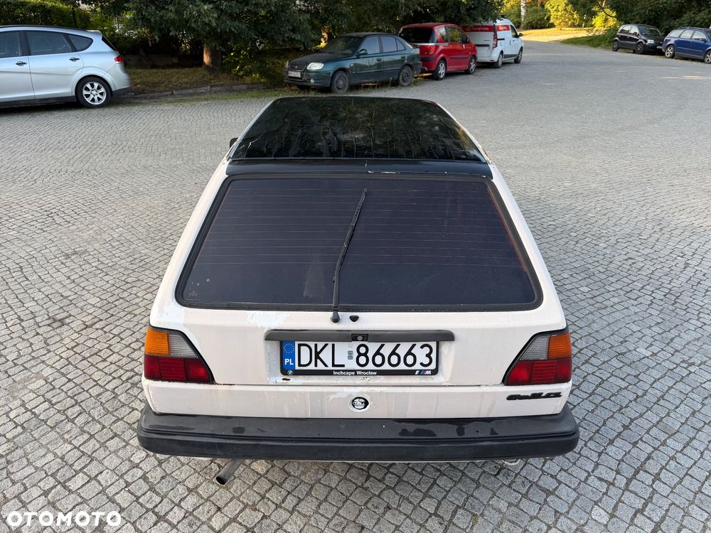 Volkswagen Golf 1.3 - 6