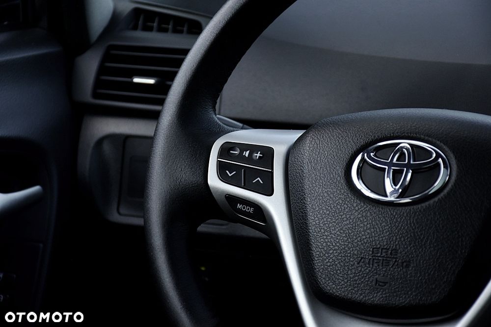 Toyota Verso 1.8 7-Sitzer Skyview Edition - 21