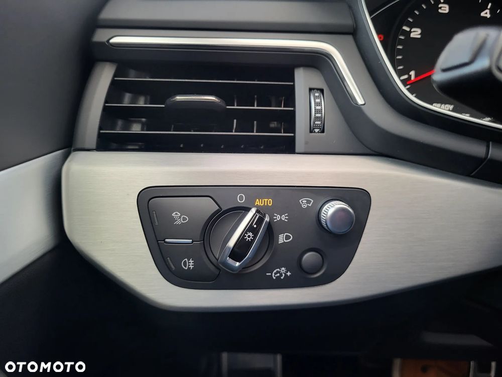 Audi A4 Avant 40 TDI S tronic quattro sport - 25