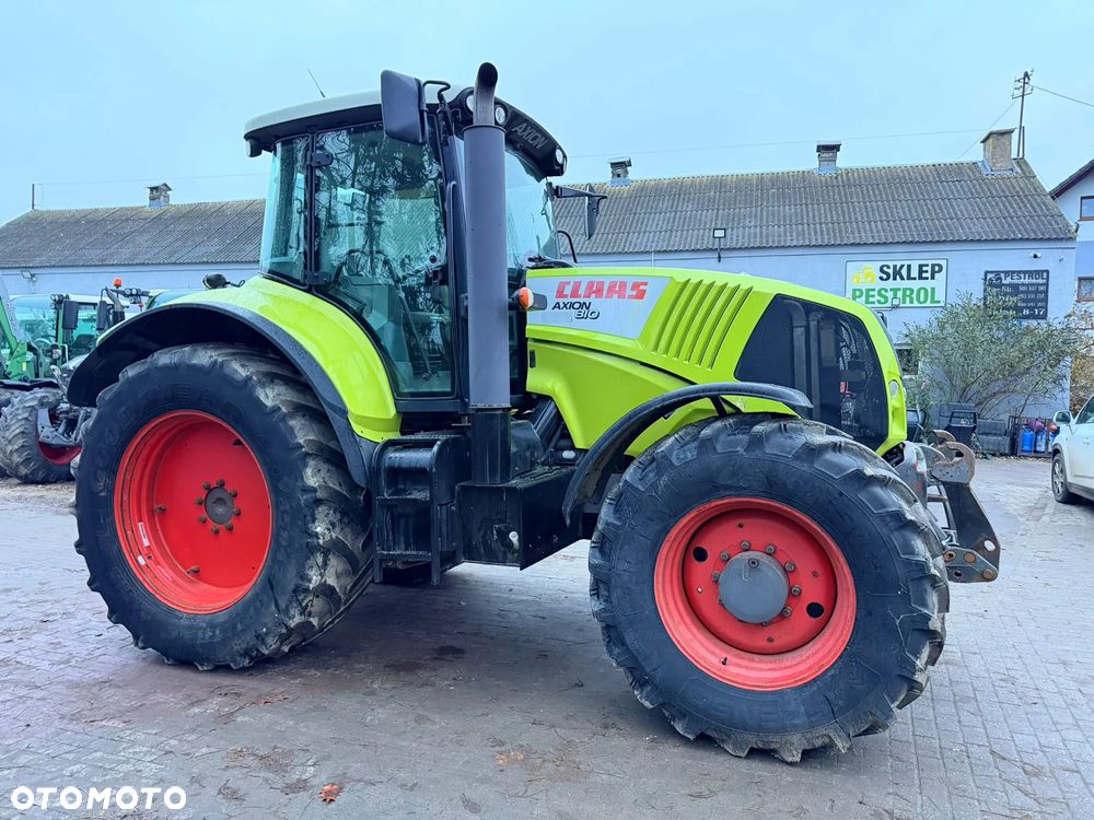 Claas Axion 810 - 7
