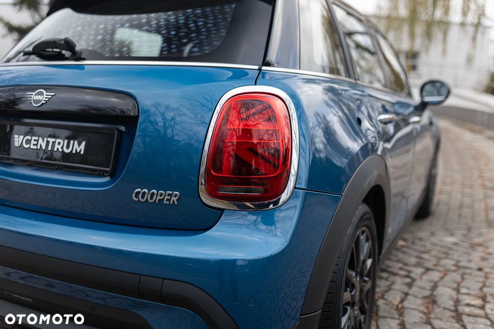 MINI Cooper Standard - 10