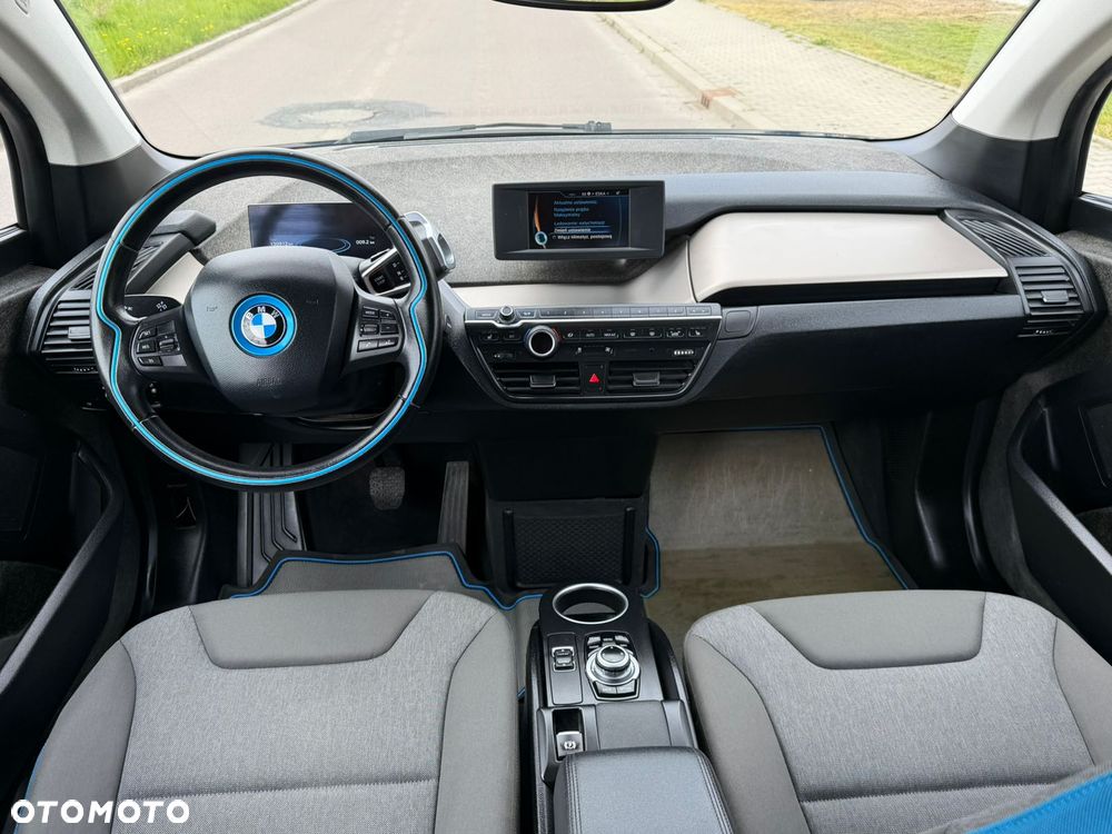BMW i3 (60 Ah) - 17