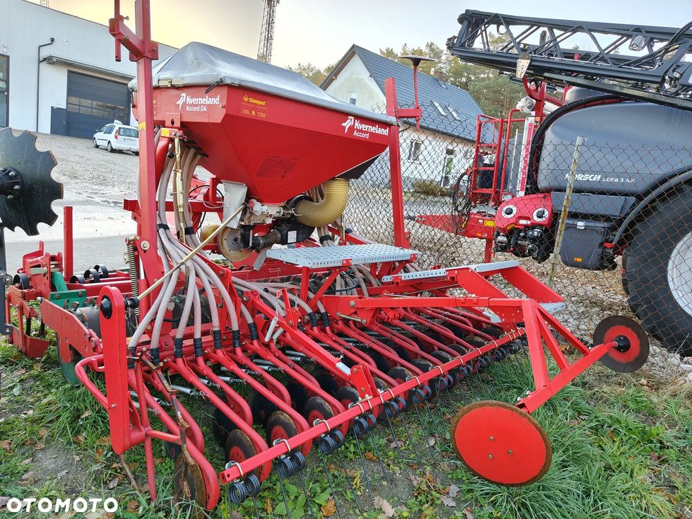 Kverneland Accord DA - 4