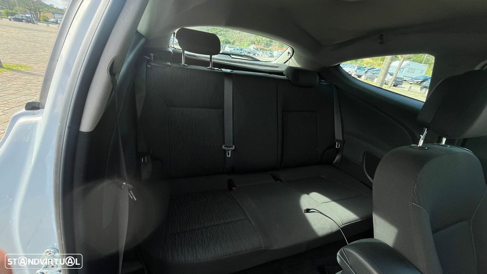 Opel Astra GTC 1.7 CDTI DPF ecoFLEX S&S 109/107g Edition - 13