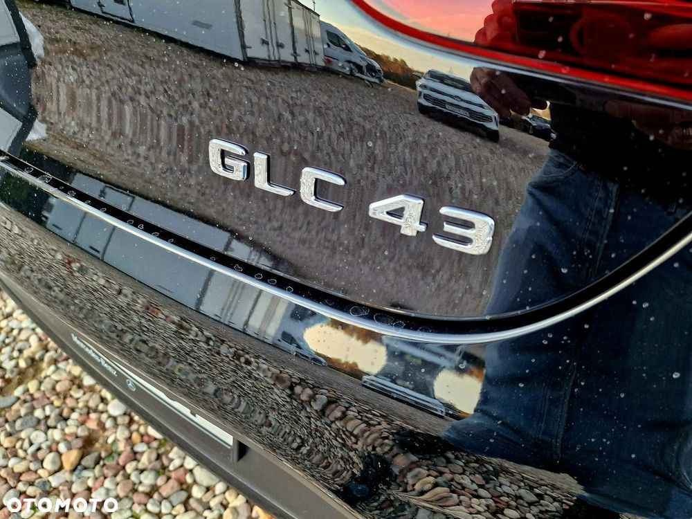 Mercedes-Benz GLC - 35