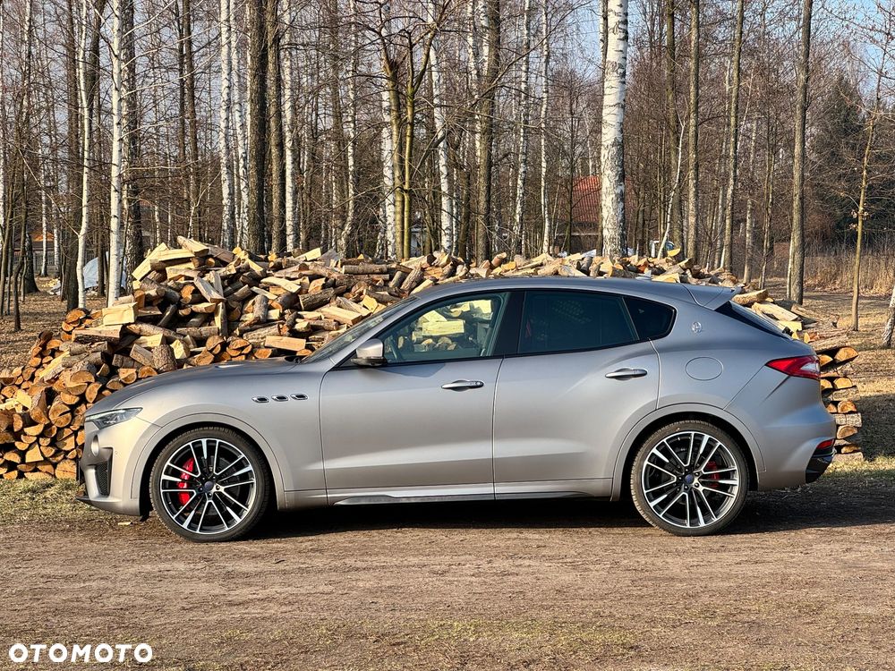 Maserati Levante Trofeo - 5